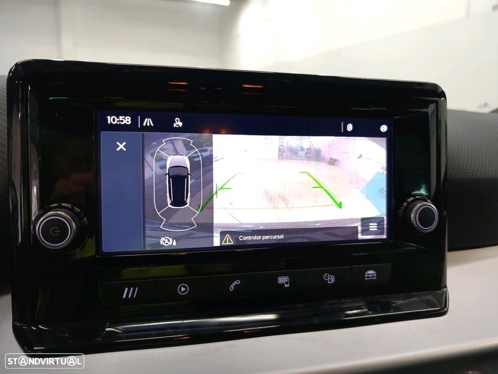 SEAT Arona 1.0 TSI FR - 9