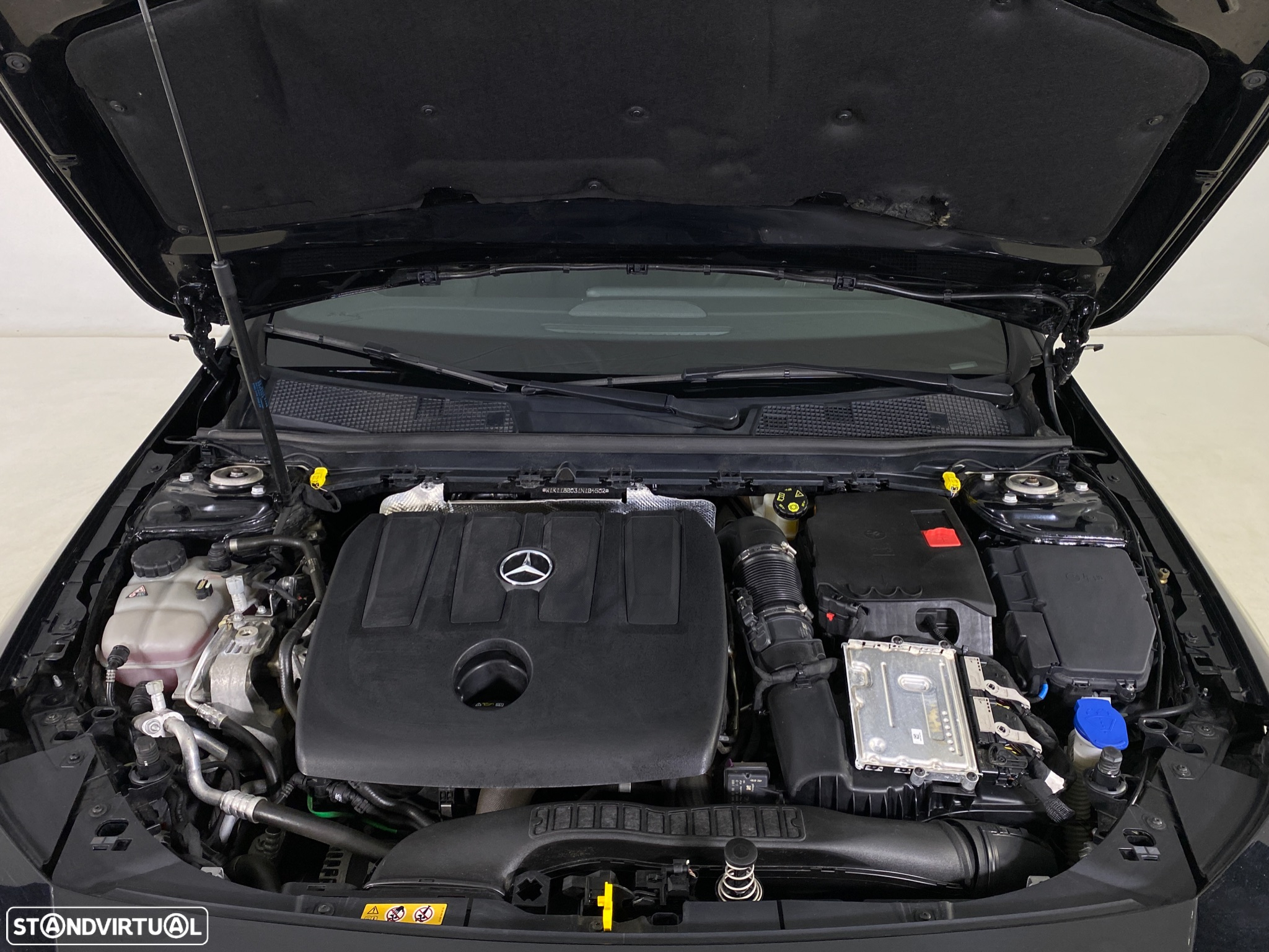 Mercedes-Benz CLA 180 d Shooting Brake Business Solutions Aut. - 24