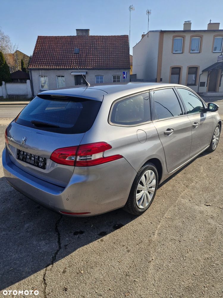 Peugeot 308 - 4