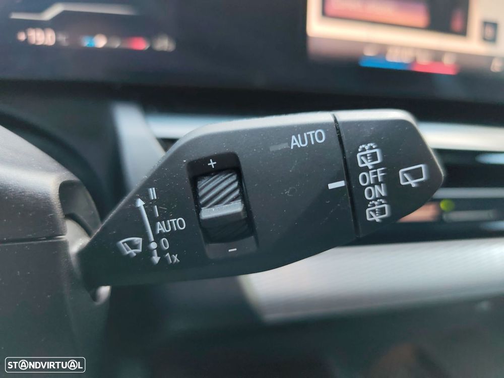 BMW 520 d Pack Desportivo M - 21