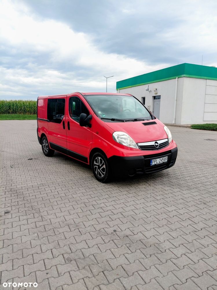 Opel Vivaro - 1