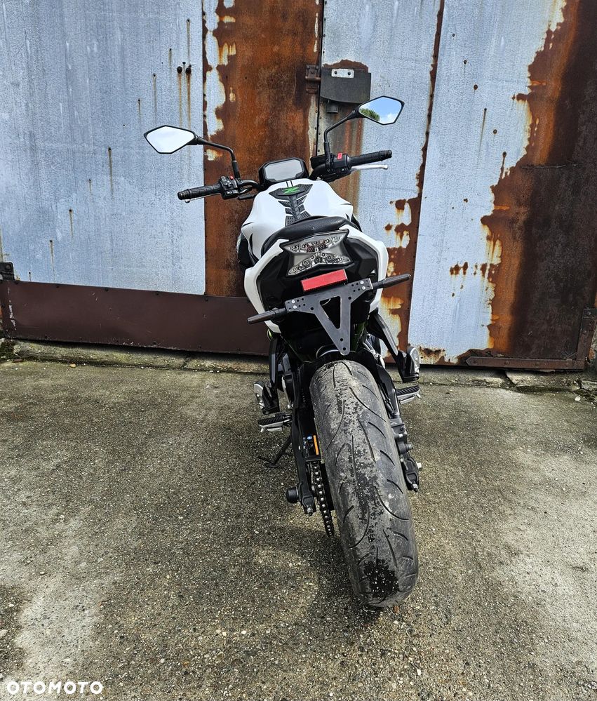 Kawasaki Z 650 - 7