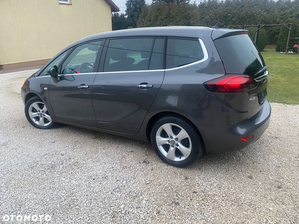 Opel Zafira 2.0 CDTI Cosmo - 26