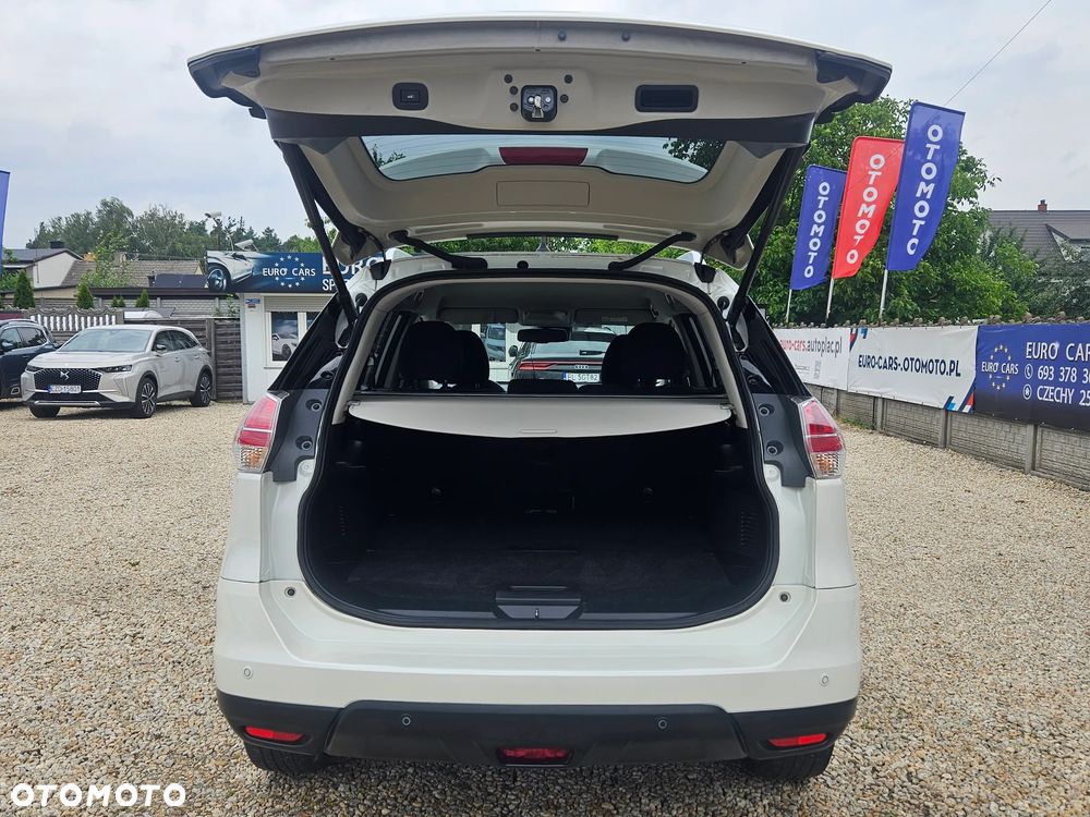 Nissan X-Trail 1.6 DIG-T N-Connecta 2WD - 17
