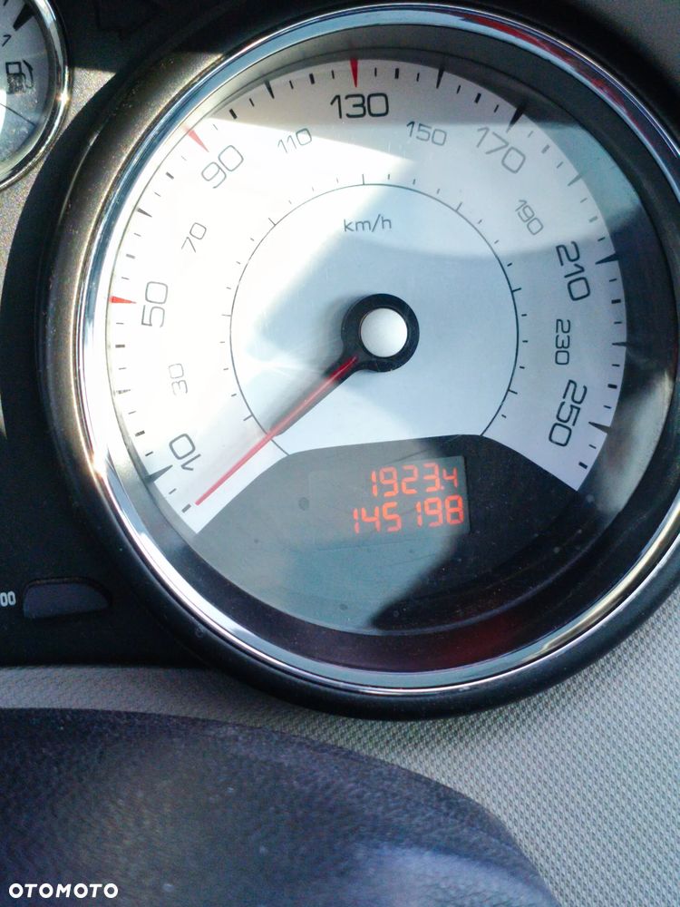Peugeot 308 - 14