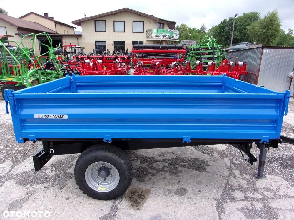 Pronar Przyczepy jednoosiowe Pronar T-655 2,5 tony, Przyczepa T-117 Cynkomet 3,5 tony, Wodziński WTP1W0-1 tona, WTP1W1-3,5 tony;  Przyczepa PR3T Euro-Masz 3 tony - 25