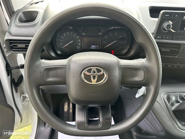 Toyota PROACE CITY 3 LUG. - 11