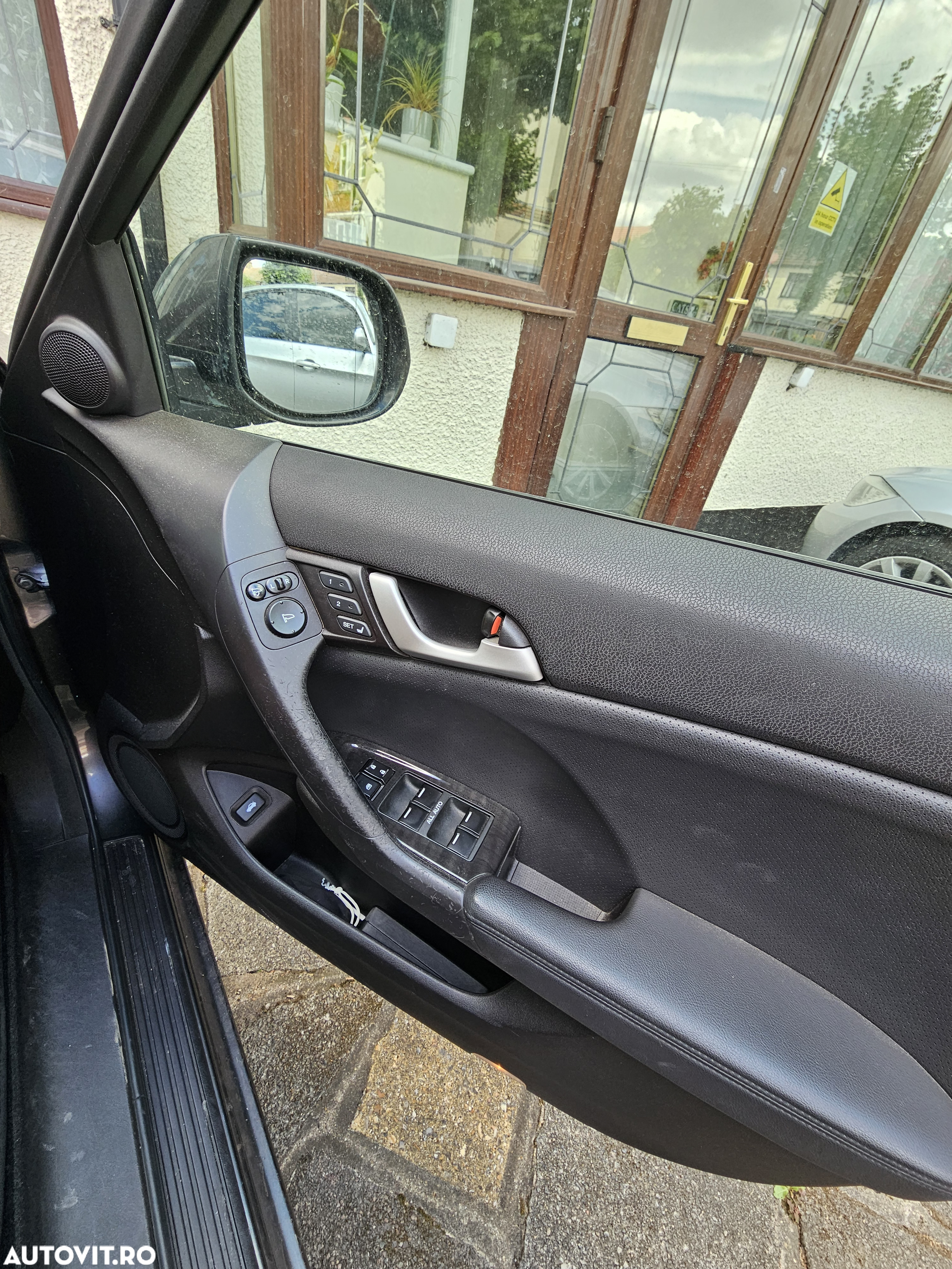 Honda Accord 2.0i Executive - 2