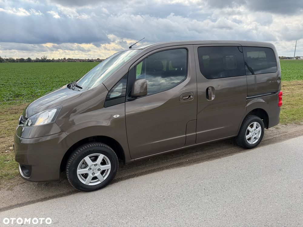 Nissan Nv200 2018 photo 2