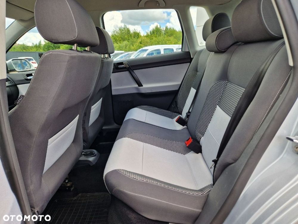 Volkswagen Polo Cross - 8