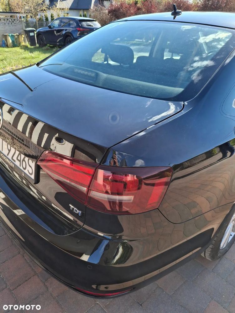 Volkswagen Jetta 2.0 TDI DPF BMT Comfortline - 17