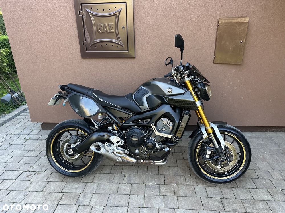 Yamaha MT - 4