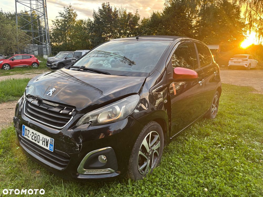 Peugeot 108 PureTech 82 Top Roland Garros - 1