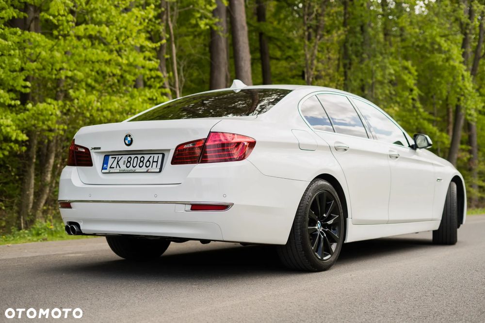 BMW Seria 5 520d xDrive Luxury Line - 15