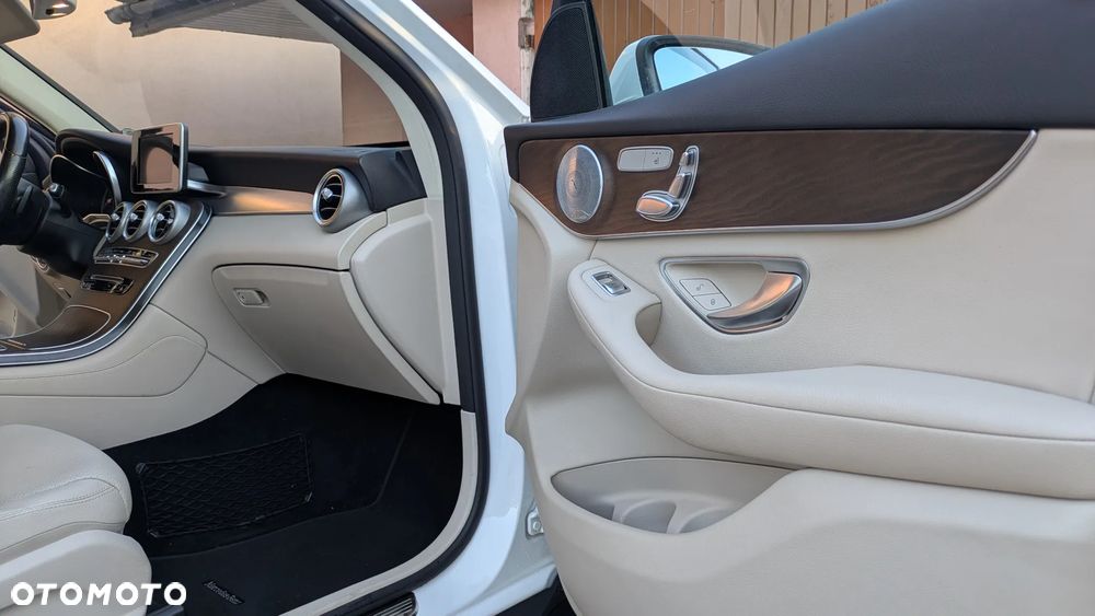 Mercedes-Benz GLC 300 4-Matic - 20