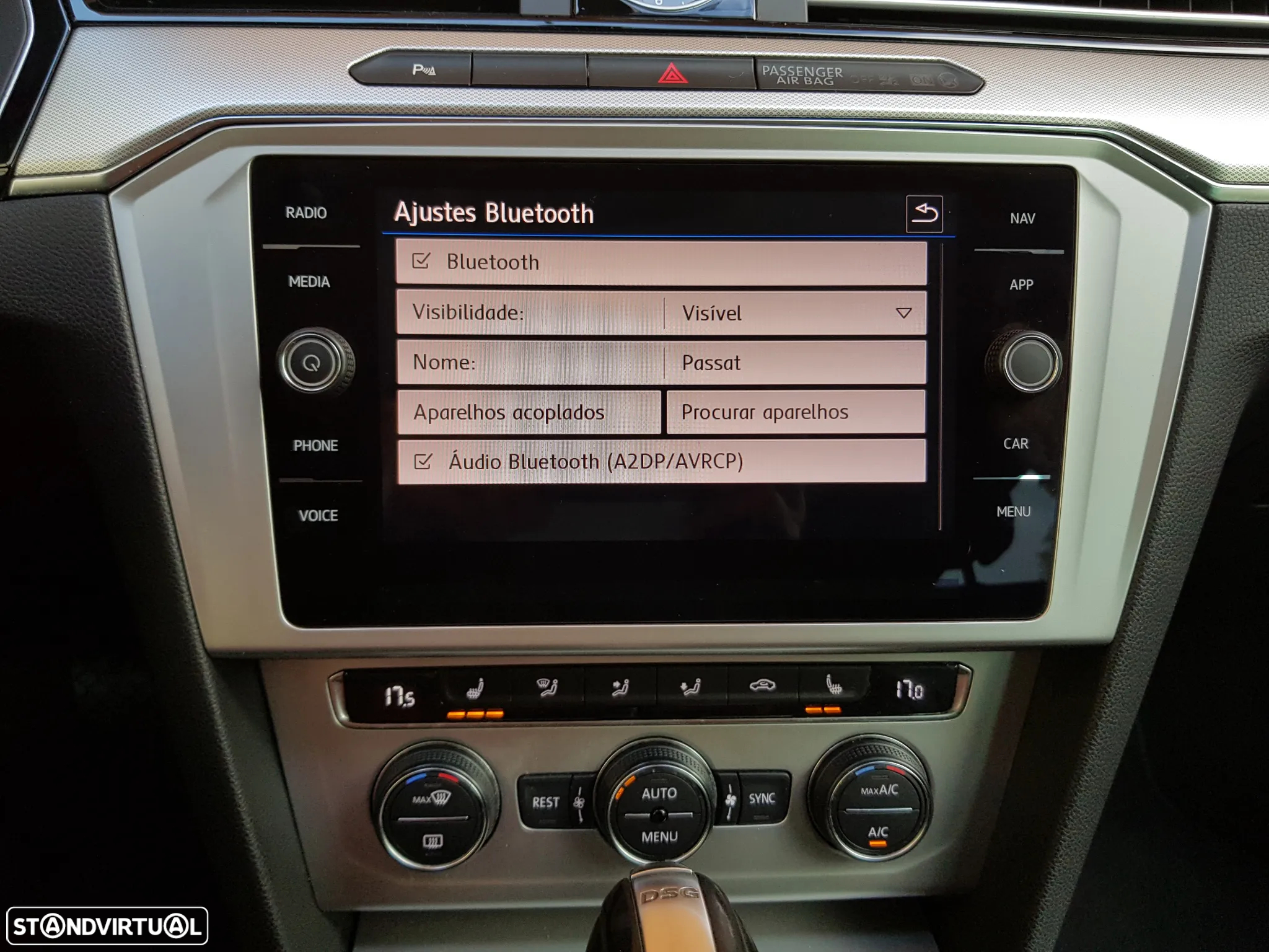 VW Passat Variant 1.6 TDI Highline DSG - 46