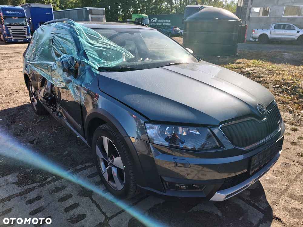 Skoda Octavia 2.0 TDI (Green tec) 4x4 Scout - 3