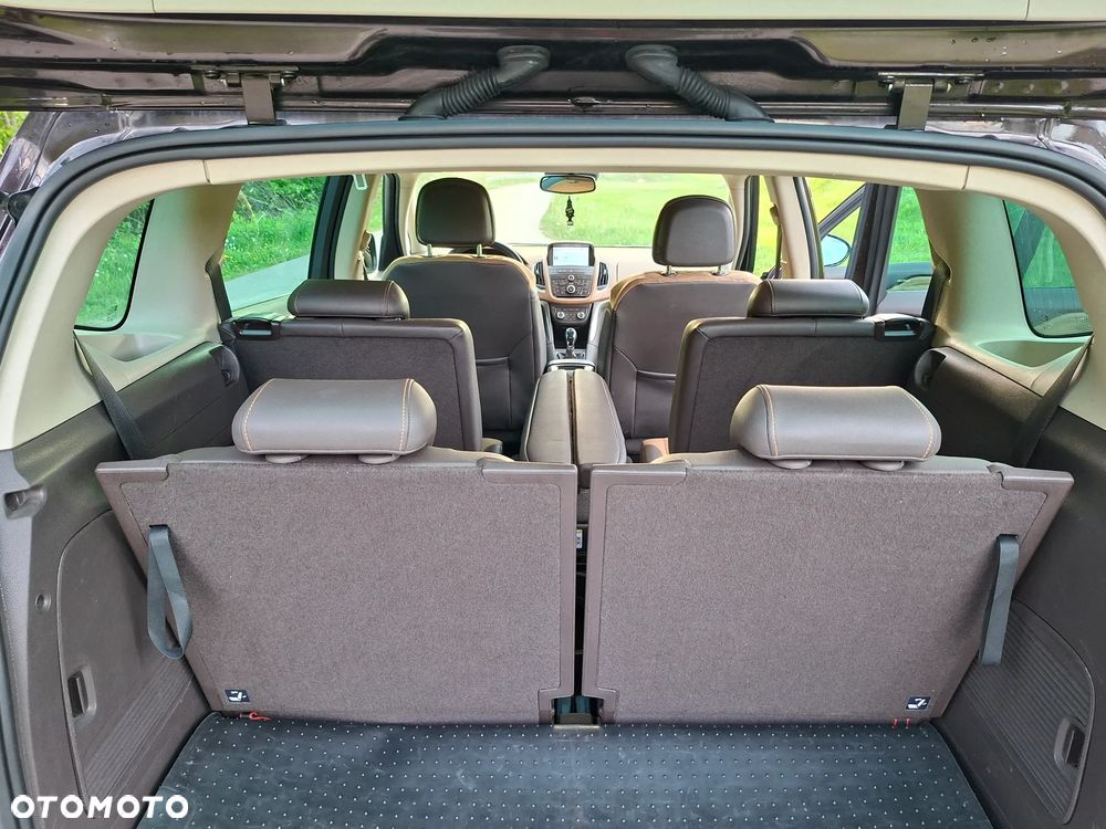 Opel Zafira 2.0 CDTI Cosmo - 9