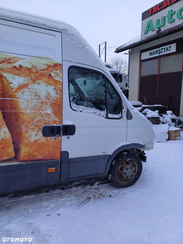 Iveco Daily 35C12 Drzwi tylne, Przednie, Boczne - 3