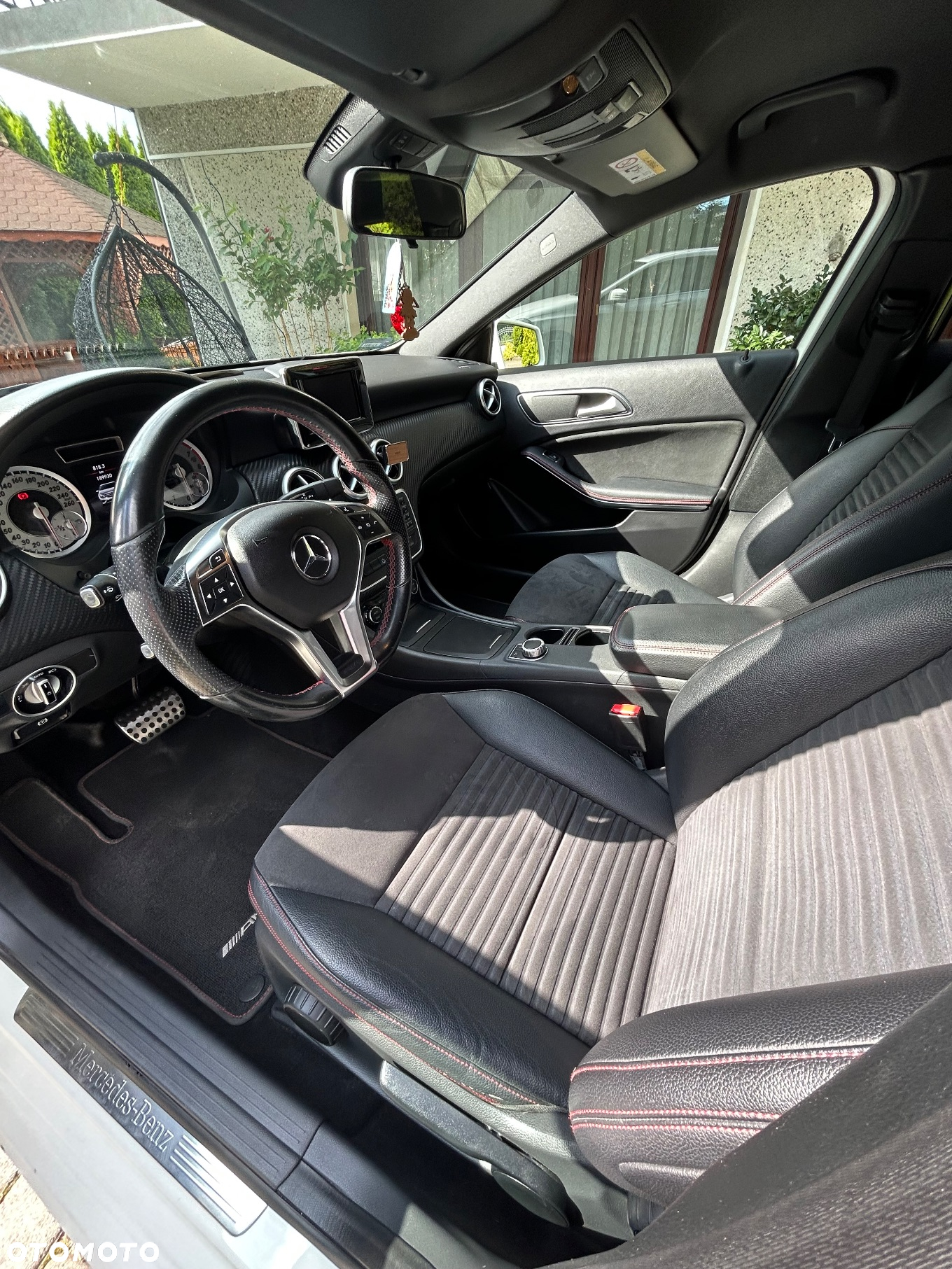 Mercedes-Benz Klasa A 220 4-Matic AMG Line - 6