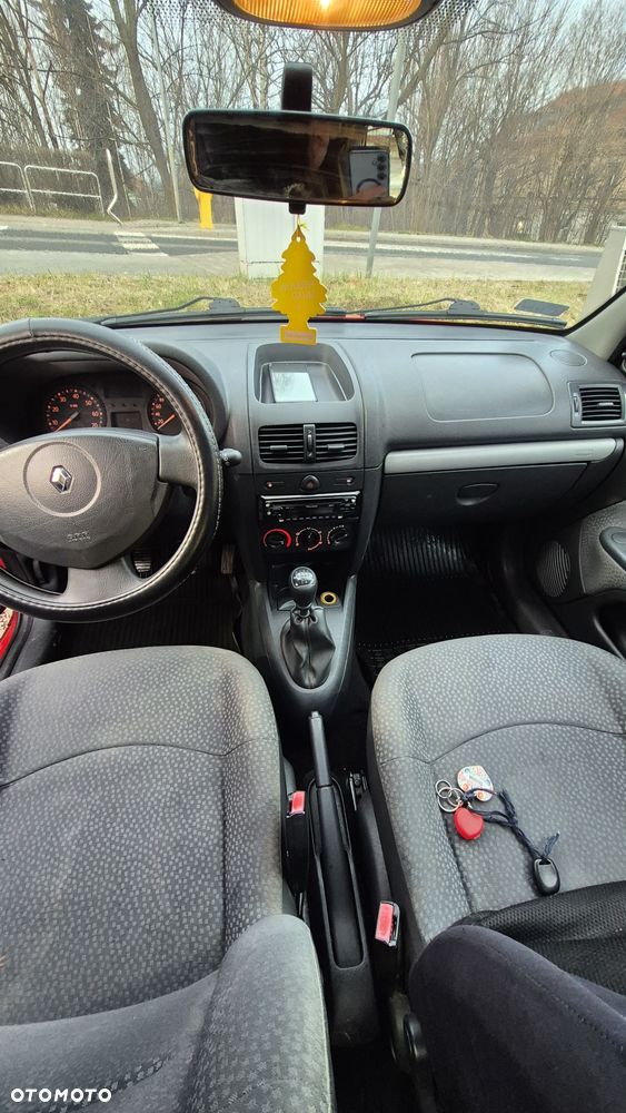 Renault Clio - 5