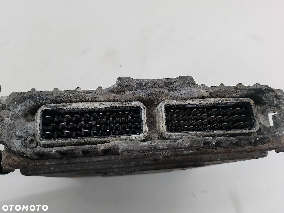 KOMPUTER, STEROWNIK IVECO DAILY III 500332361  0281001537 2.8 HPI - 3