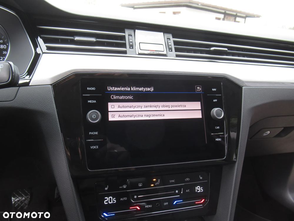 Volkswagen Passat 2.0 TDI EVO Business - 30