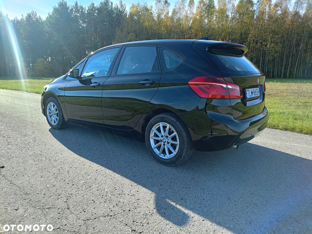 BMW Seria 2 218i - 26