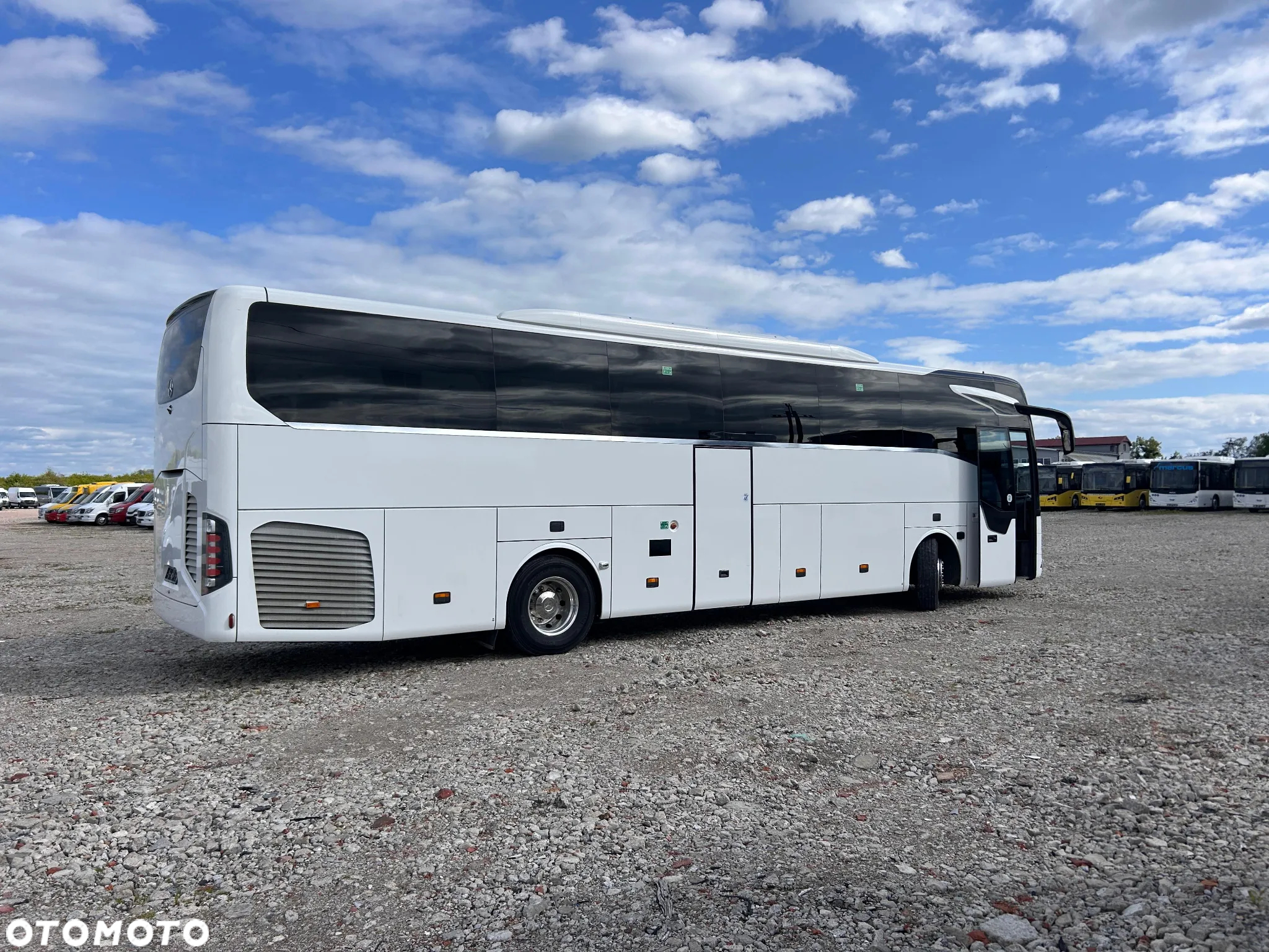 Mercedes-Benz Tourismo - 14