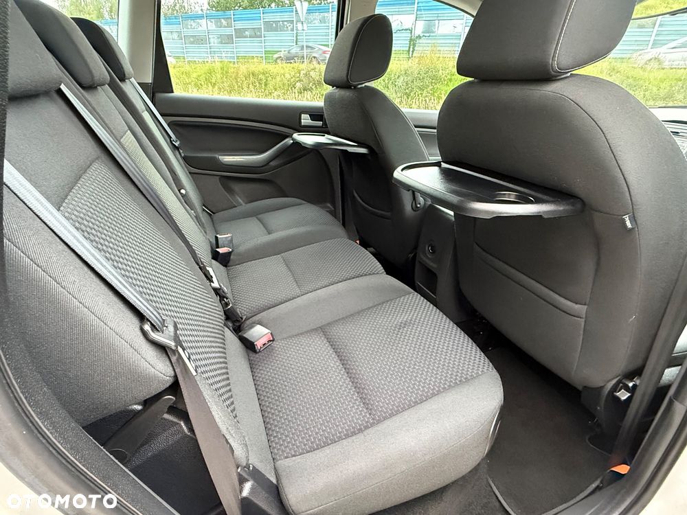 Ford C-MAX - 22