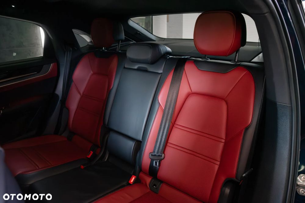Porsche Cayenne Standard - 11