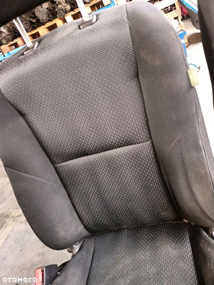 FOTELE KANAPA KOMPLET MAZDA 3 BL 5D - 5