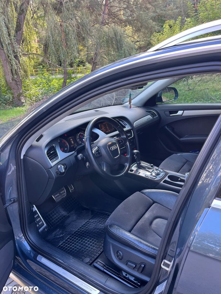 Audi A4 Allroad - 16