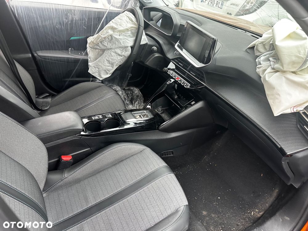 Peugeot 2008 Allure Pack - 5
