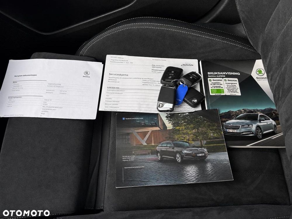 Skoda Superb 2.0 TDI DSG Style - 29