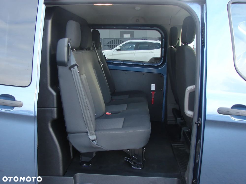 Ford Transit Custom - 10
