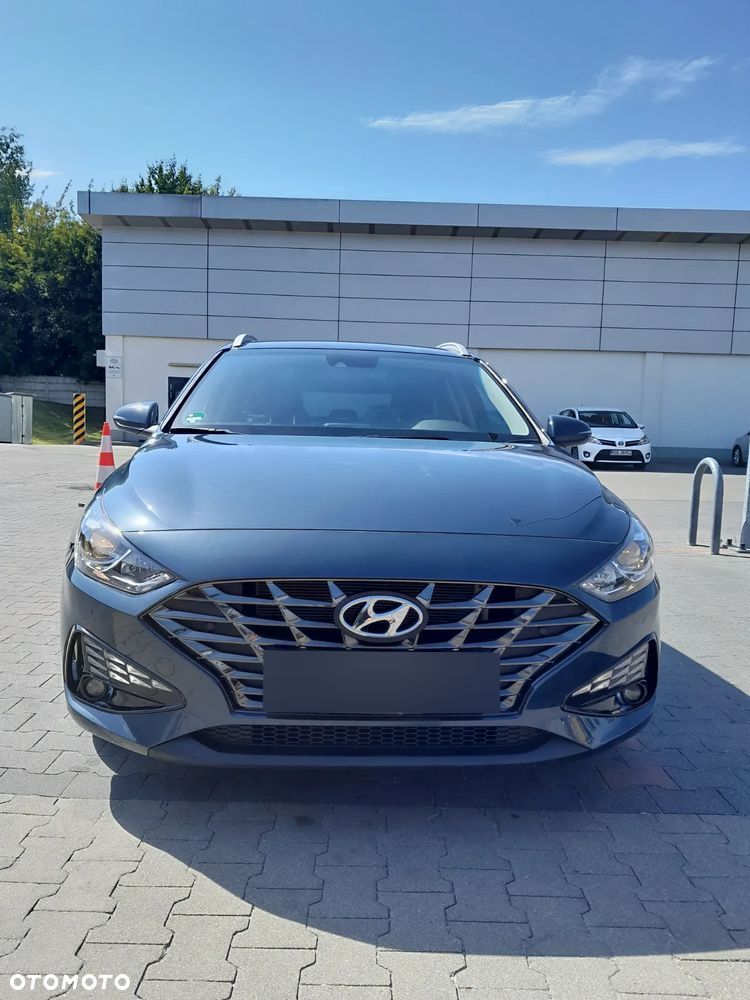 Hyundai i30 Kombi 1.0 T-GDI 48V-Hybrid DCT Trend - 2