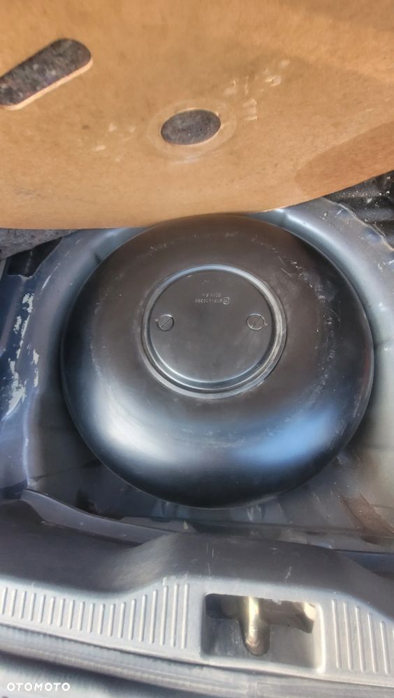 Toyota Corolla 1.4 VVT-i Base - 15