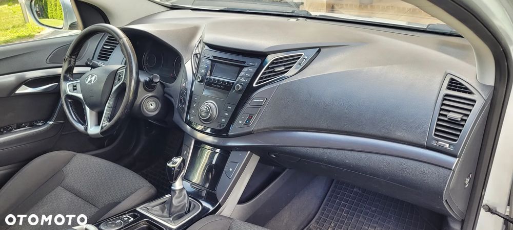 Hyundai i40 1.7 CRDi Comfort + - 8