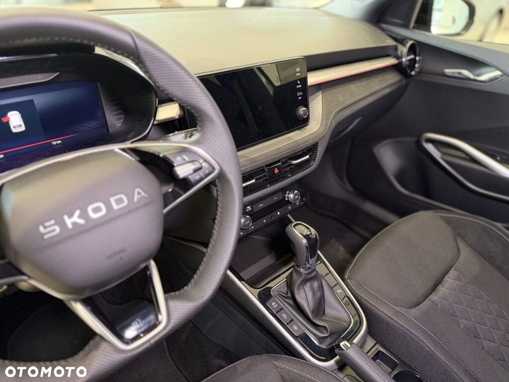 Skoda Fabia 1.0 TSI Monte Carlo DSG - 17