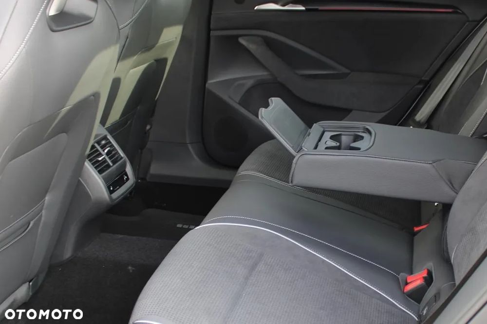 Skoda Superb 1.5 TSI Plug-in Hybrid Sportline DSG - 20