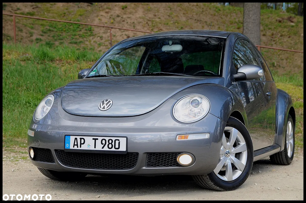 Volkswagen New Beetle 1.6 United - 9
