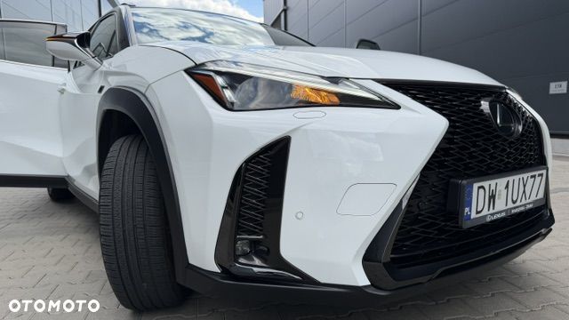 Lexus UX 200 GPF F Sport Design+ 2WD - 4