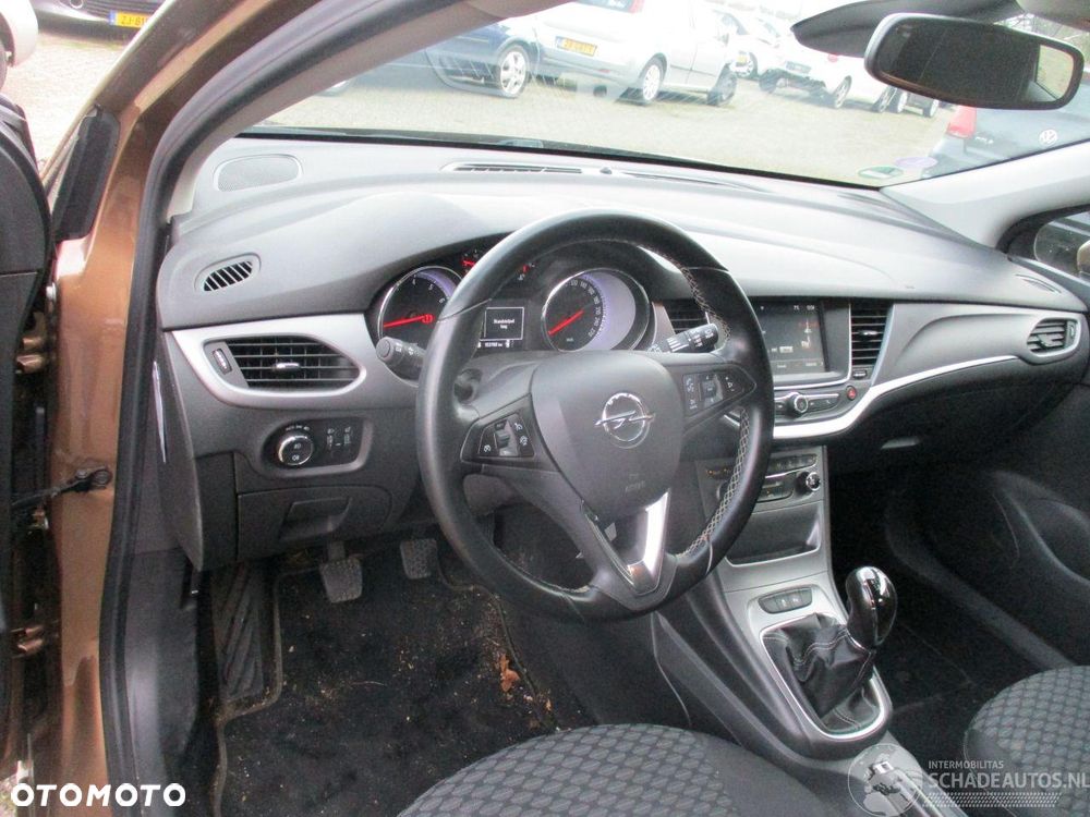 Opel Astra - 15