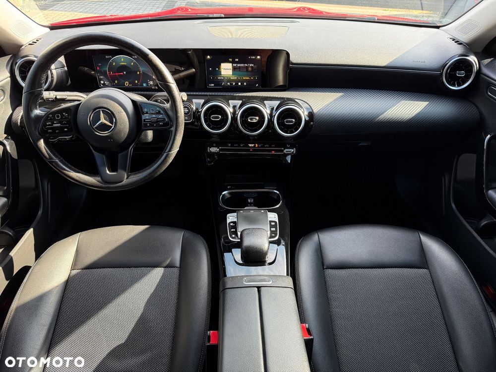 Mercedes-Benz CLA 180 d 7G-DCT Progressive - 31
