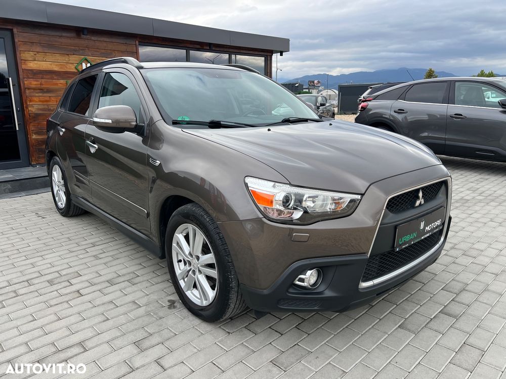 Mitsubishi ASX 1.8 DI-D 4WD Instyle - 10