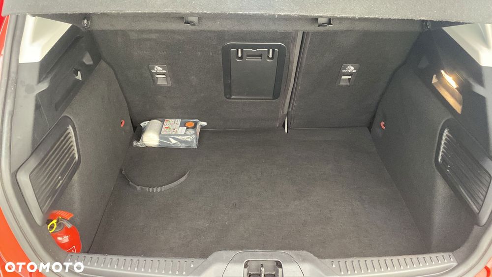 Ford Focus 1.0 EcoBoost mHEV Titanium X - 13