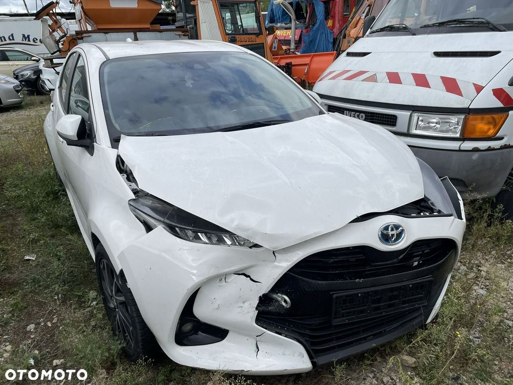 Toyota Yaris - 1