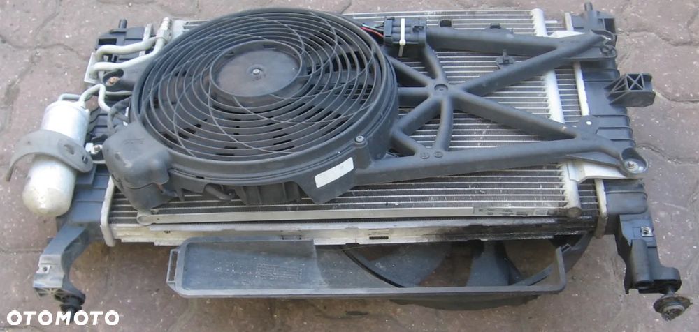 chłodnica wody klimy wentylator MERIVA A 1.7 CDTI opel