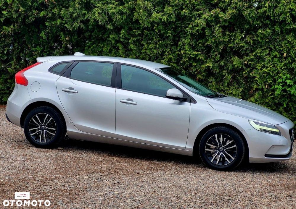 Volvo V40 - 14